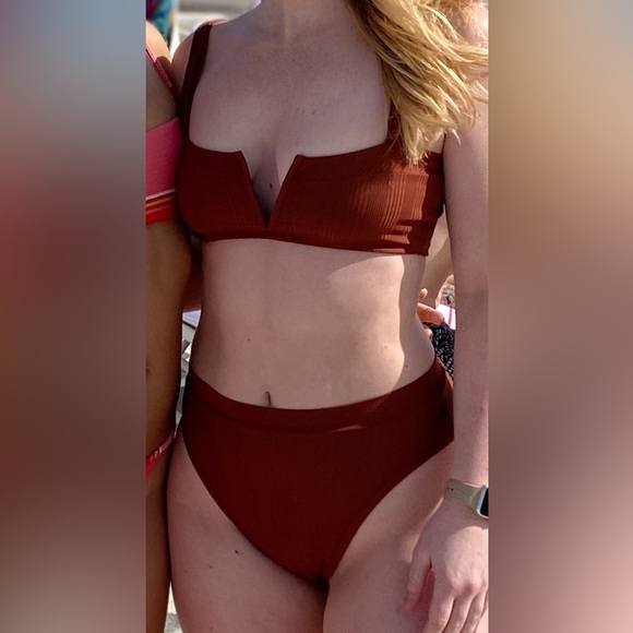 L*Space Rust Bikini Set - Picture 2 of 5